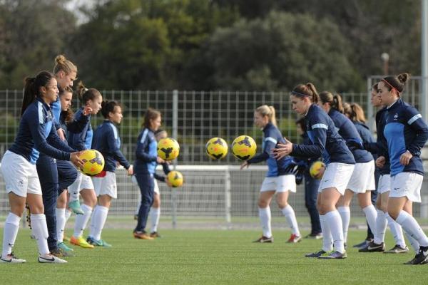 U19 - Les Bleuettes débutent par la ROUMANIE