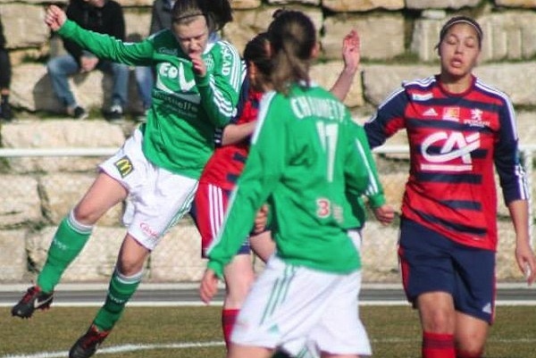 Arras à Yzeure et Saint-Etienne à Rodez. Les deux clubs qui s'étaient quittés bons amis à Chasse sur Rhône il y a deux mois vont disputer deux matches extrêmement importants pour le maintien (crédit : Yoel Bardy).