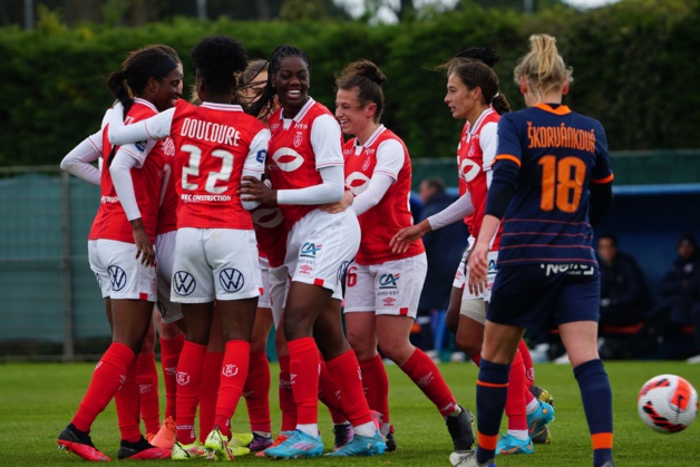 Naomie Feller au contre quitte Reims (photo Footofeminin) Naomie Feller au contre quitte Reims (photo Footofeminin)