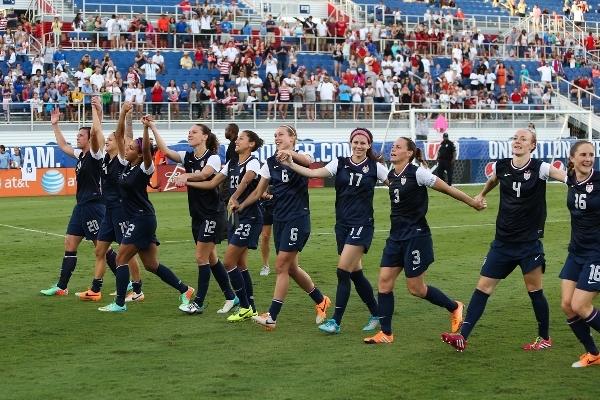 Bleues - La tournée aux USA dévoilée Bleues - La tournée aux USA dévoilée