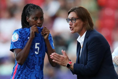 Corinne Diacre (photo UEFA.com) Corinne Diacre (photo UEFA.com)