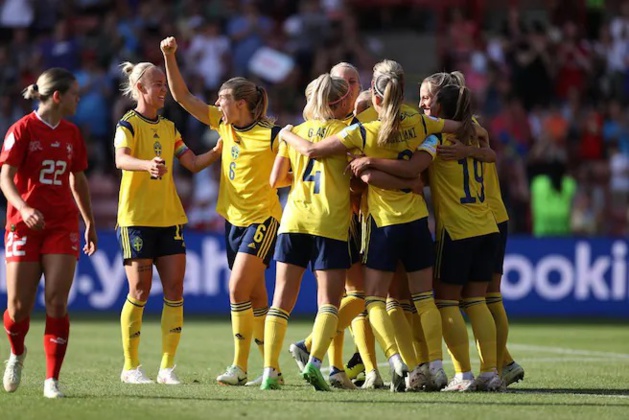 La Suède décroche la victoire (photo UEFA.com) La Suède décroche la victoire (photo UEFA.com)