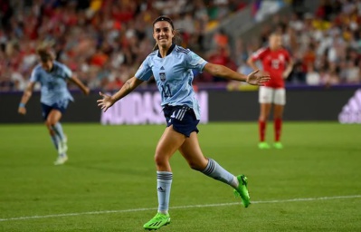 Marta Cardona a marqué à la 90e minute le but assurant la qualification (photo UEFA)