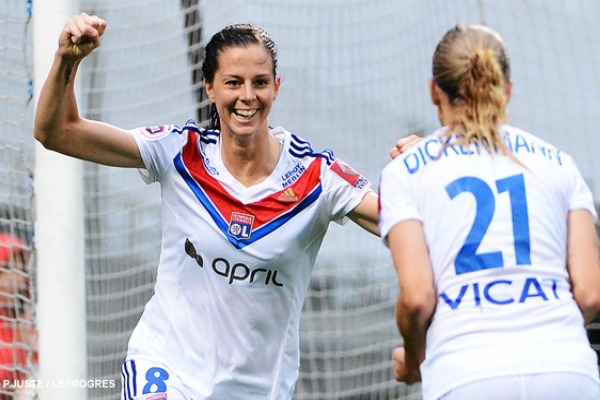 Schelin a inscrit le premier but lyonnais, juste après la pause (crédit : Olweb)