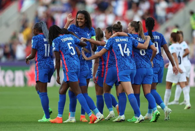La France a frappé fort lors de son entrée face à l'Italie (photo UEFA) La France a frappé fort lors de son entrée face à l'Italie (photo UEFA)
