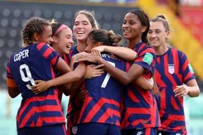 Les USA en toute tranquillité pour leur entrée (photo FIFA.com) Les USA en toute tranquillité pour leur entrée (photo FIFA.com)