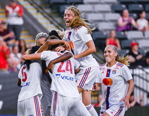 La joie lyonnaise avec l'égalisation de Bruun (photo OL) La joie lyonnaise avec l'égalisation de Bruun (photo OL)