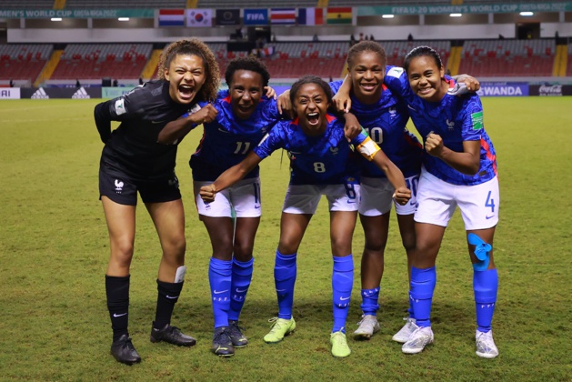 Toussaint, Becho, Fazer, Folquet et Sombath, joyeuses après la qualification (photo FIFA) Toussaint, Becho, Fazer, Folquet et Sombath, joyeuses après la qualification (photo FIFA)
