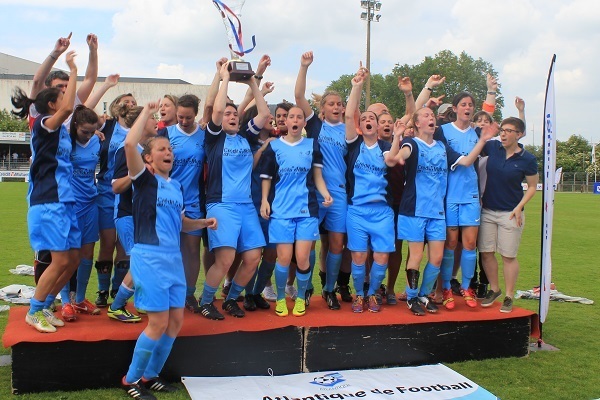 C'est la treizième victoire en coupe Atlantique pour l'ESO La Roche. Photo C.-H.C. (Football44.fr) C'est la treizième victoire en coupe Atlantique pour l'ESO La Roche. Photo C.-H.C. (Football44.fr)