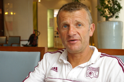 Le coach a encadré son dernier entraînement à la Plaine des jeux de Gerland jeudi...