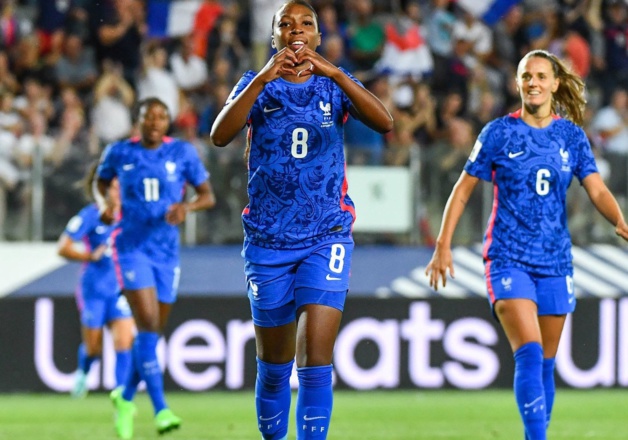 Geyoro a frappé la première (photo FFF) Geyoro a frappé la première (photo FFF)