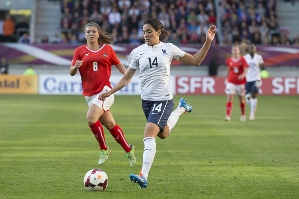 Louisa Necib avait ouvert le score sur penalty (Photos : Eric Baledent)