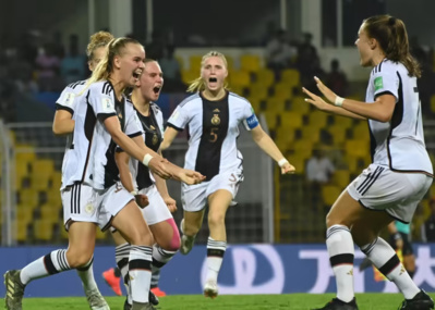 L'Allemagne a bien réagi après avoir été mené au score (photo FIFA.com) L'Allemagne a bien réagi après avoir été mené au score (photo FIFA.com)