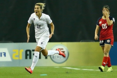 Claire Lavogez, joueuse du match (photo FIFA) Claire Lavogez, joueuse du match (photo FIFA)