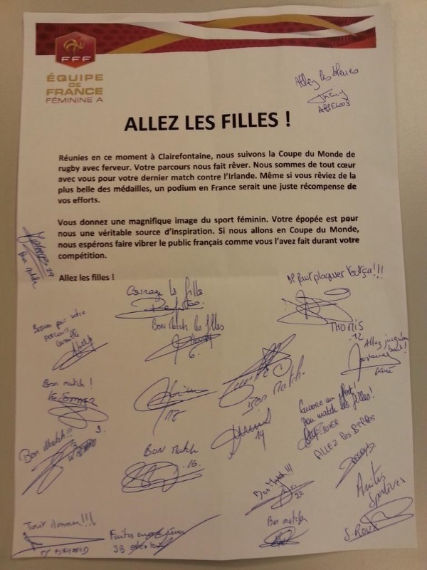 Bleues - "Allez les filles" : Soutien aux rugbywomen tricolores