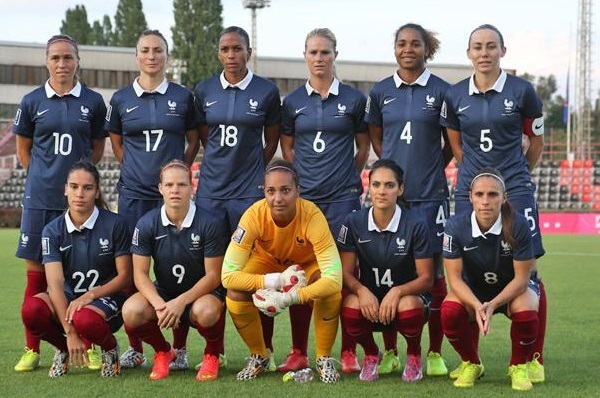Bleues - Eugénie LE SOMMER ne l'a pas volé Bleues - Eugénie LE SOMMER ne l'a pas volé