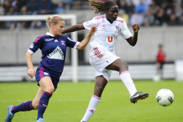 L'EA Guingamp de Griedge Mbock débute par un déplacement à Lyon (photo archive)