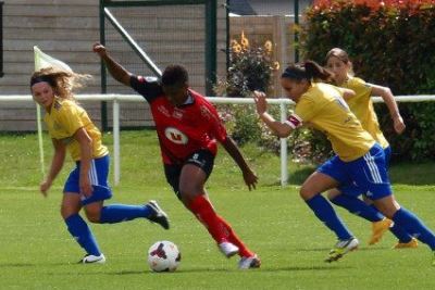 Désiré Oparanozie va devoir s'imposer en attaque (photo bérangère Augereau)