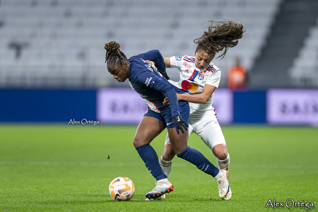 Duel entre Baltimore et Bacha (photo Alex Ortega)