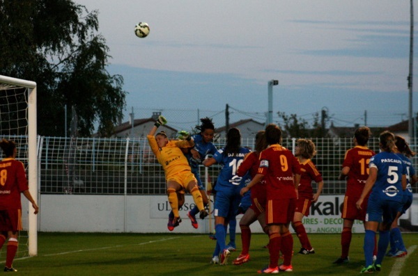 Duel entre Migot et Garcia (photo C Ringaud)