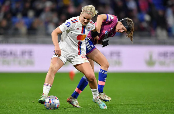 Horan et l'OL n'ont pas brillé mais passent le cap vers les quarts (photo UEFA.com) Horan et l'OL n'ont pas brillé mais passent le cap vers les quarts (photo UEFA.com)