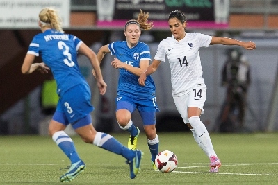 La technique de Louisa Necib a déstabilisé les Finlandaises (photo E Baledent/LMP)