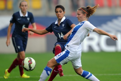 Louisa Necib a donné l'avantage aux Bleues après la pause)
