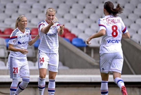 Ada Hegerberg, 19 ans, 6 buts, 4 matchs...