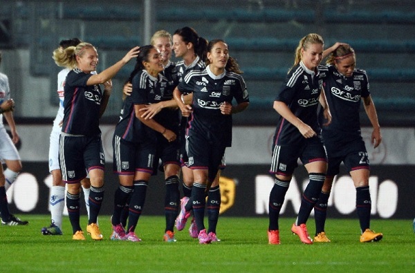 Les Lyonnaises ont rapidement pris les devants grâce à Louisa Necib (photo GdB) Les Lyonnaises ont rapidement pris les devants grâce à Louisa Necib (photo GdB)