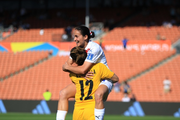 La joie paraguayenne à l'issue d'une séance de tirs au but victorieuse (photo APF) La joie paraguayenne à l'issue d'une séance de tirs au but victorieuse (photo APF)