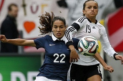 Amel Majri, atout défensif et offensif pour les Bleues (photo DFB)