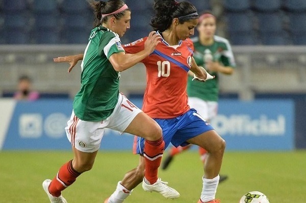 Shirley Cruz ira au Canada en 2015 (photo FIFA)