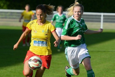 Tatiana Solanet déborde Caroline Audemar (photo facebook Albi) Tatiana Solanet déborde Caroline Audemar (photo facebook Albi)