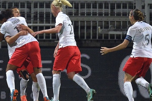 L'OL cède face au PSG pour la seconde fois à domicile en moins d'un an (photo UEFA) L'OL cède face au PSG pour la seconde fois à domicile en moins d'un an (photo UEFA)