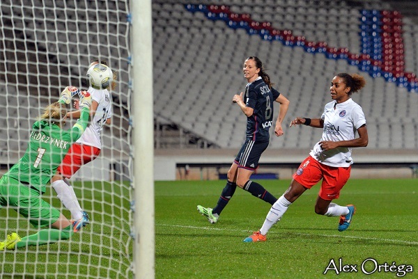 Laura Georges et le PSG représenteront la France en quarts ! Laura Georges et le PSG représenteront la France en quarts !
