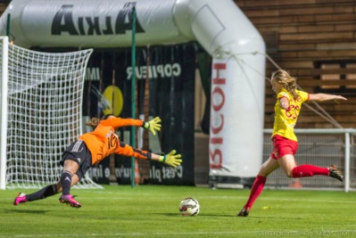 Caroline Brown a inscrit un doublé (photo : PhootoRafettes) Caroline Brown a inscrit un doublé (photo : PhootoRafettes)