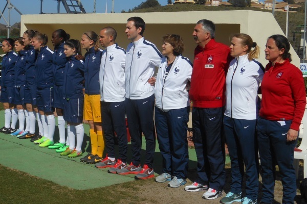 Le staff U19 la saison dernière à La Manga (photo CD)