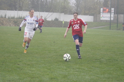 Premier match en D1 cette saison pour Stéphanie Delavallée. Premier match en D1 cette saison pour Stéphanie Delavallée.