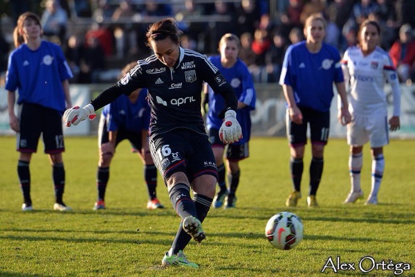 Sarah Bouhaddi a inscrit le treizième but sur penalty