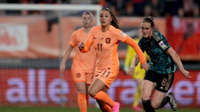 Après une saison mitigée au PSG, Lieke Martens retrouve la sélection (photo KNVB)