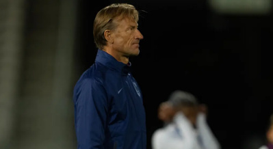 Hervé Renard lors de l'entraînement des Bleues (photo FFF.fr) Hervé Renard lors de l'entraînement des Bleues (photo FFF.fr)