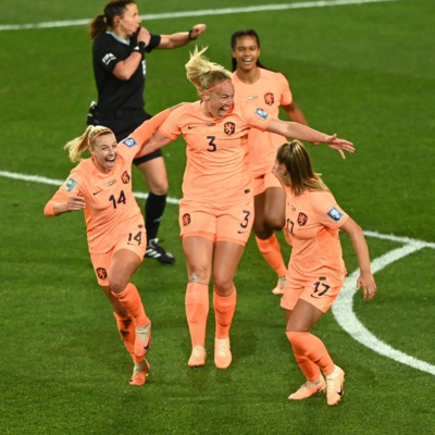 La défenseure van der Gragt a ouvert le score après 13 minutes (photo FIFAWWC)
