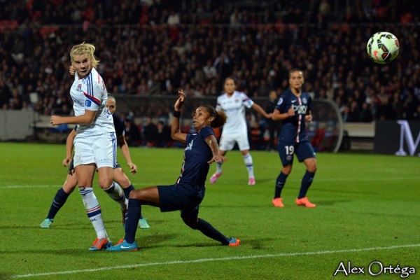 Ada Hegerberg est à l'origine des deux premiers buts de l'OL (Photos : Alex Ortega)