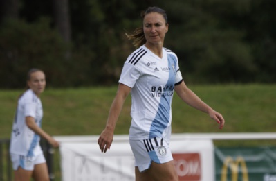 Gaëtane Thiney poursuit l'aventure au PFC un an de plus (photo Sébastien Duret) Gaëtane Thiney poursuit l'aventure au PFC un an de plus (photo Sébastien Duret)