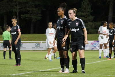 Mendy et Guillois font partie des joueuses formées au club (photo Sébastien Duret)