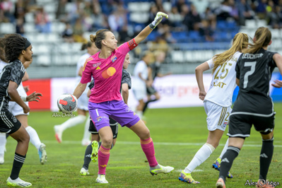 Christiane Endler, absente du Mondial, a pu faire toute la préparation (photo Alex Ortega)