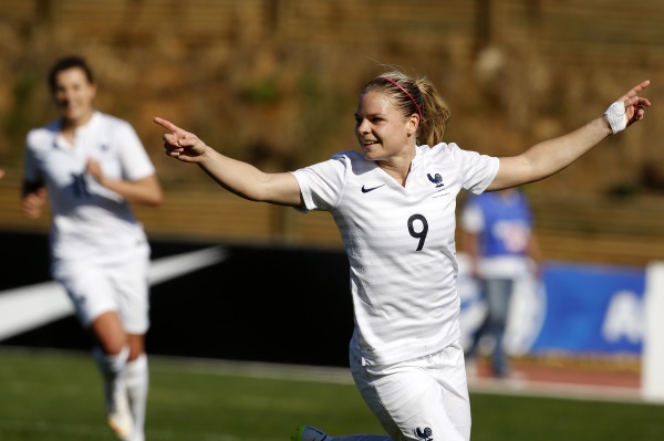 Sixième but en six matchs pour Le Sommer avec les Bleues (photo AFP)