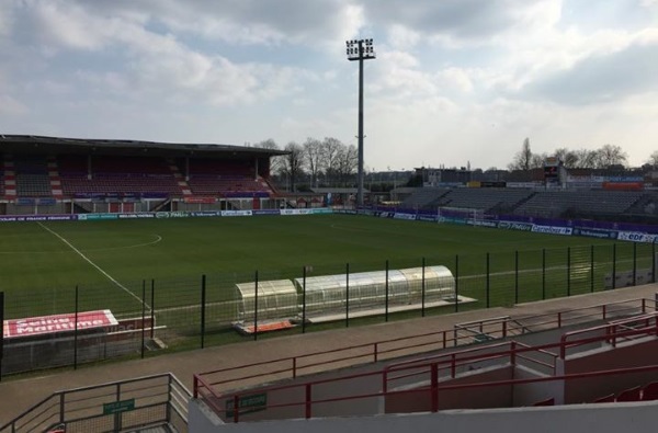 Coupe de France - ROUEN (D2) - LYON (D1) : 0-4 (Abily 4e, Hegerberg 50e, 77e, Cascarino 56e)