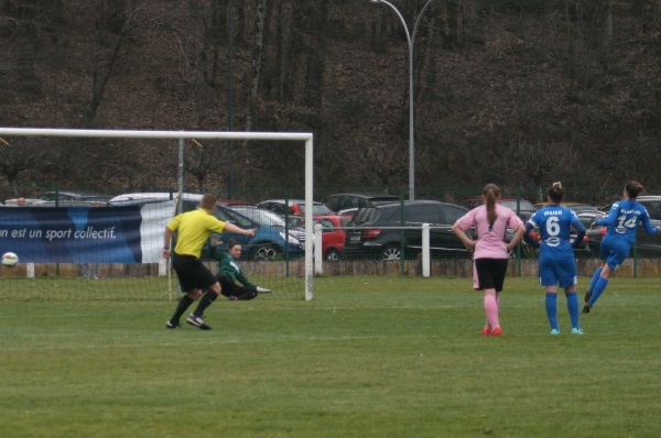 Le penalty de Lydia Belkacemi