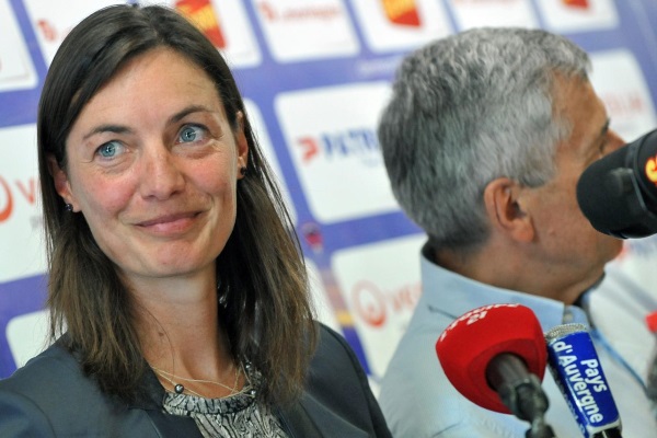 À Clermont, Corinne Diacre a la chance de pouvoir s'appuyer sur un président qui croit en elle. (Crédit : AFP/Eurosport) À Clermont, Corinne Diacre a la chance de pouvoir s'appuyer sur un président qui croit en elle. (Crédit : AFP/Eurosport)